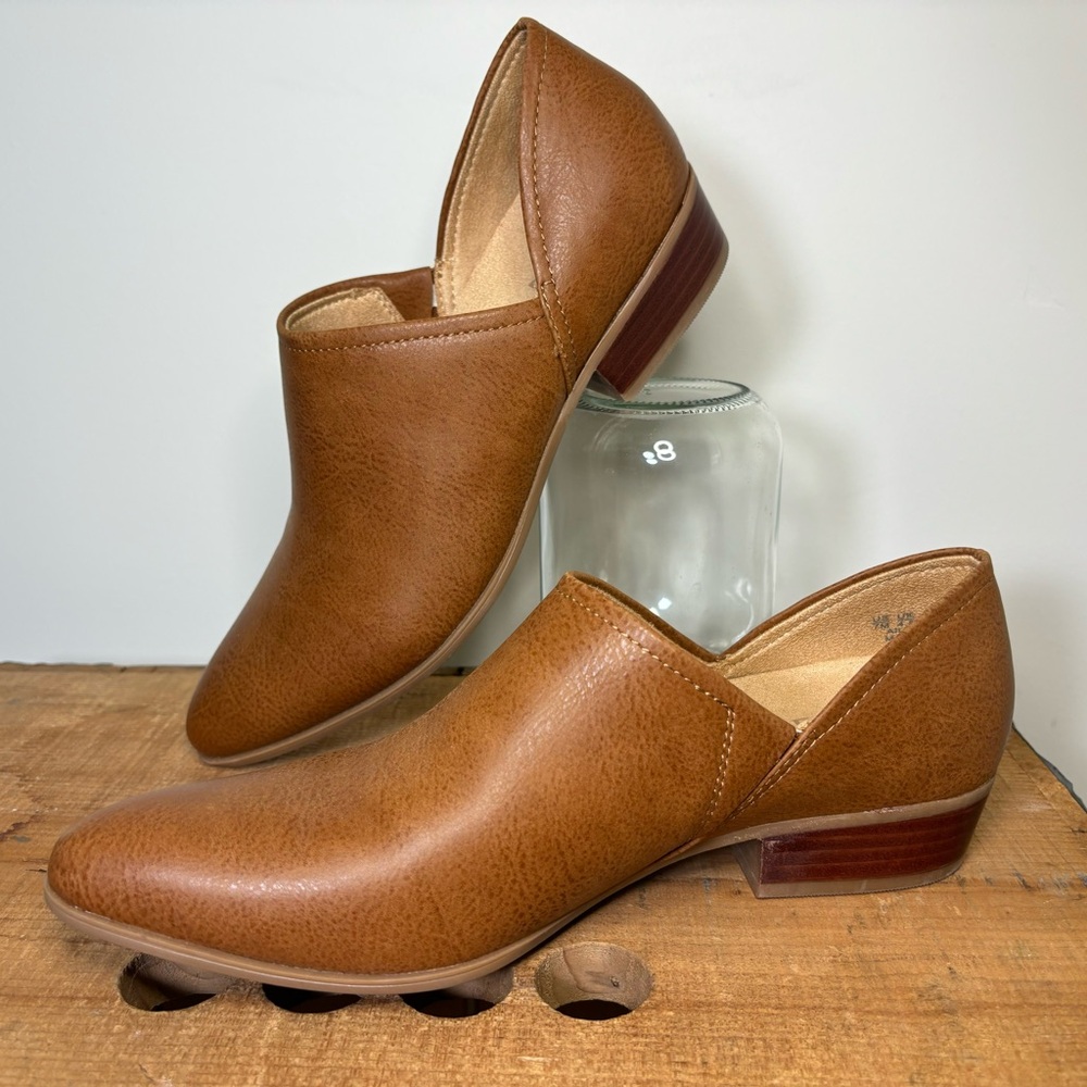 Naturalizer Brown Ankle Booties - Picture 3 of 13